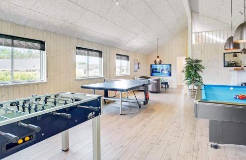 Spøttrup House | Luxury Retreat for 18 - By Traum Ferienwohnungen