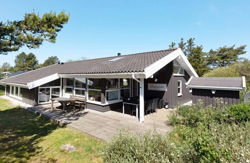 Torup Strand House | Luxury Retreat with Pool - By Traum Ferienwohnungen