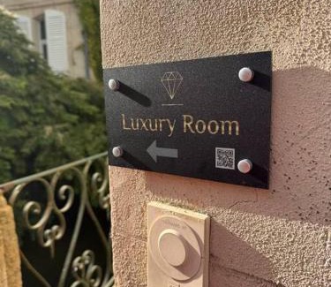 Bar-le-Duc Apartment | Luxury Room - Havre de paix avec jacuzzi privé