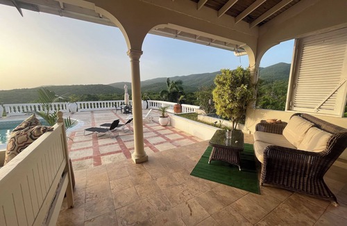 Montego Bay Villa | Luxury Room w jaw Dropping Views From Private Terrace in Exclusive Neighbourhood