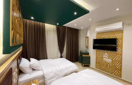 Al Haram Bed & Breakfast | Luxury rooms 5 min from Pyramids and 1 min from The grand museum