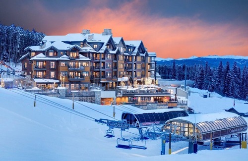 Boulder Ridge Condo | Luxury Ski-In/Out Resort - Heated Pools - Heated Garage - Walk to the Lifts!