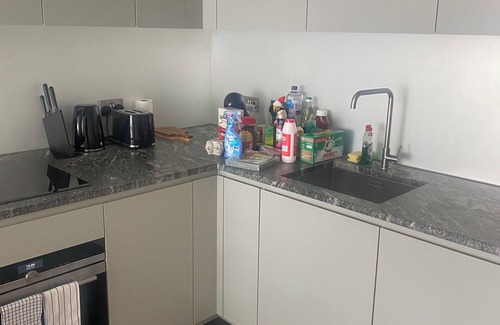 Peninsula Apartment | Luxury stay near O2 and Canary Wharf