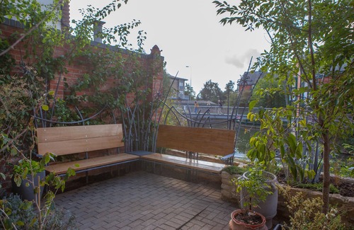 Oxford City Centre Apartment | Luxury Studio in a crenellated tower in the historic centre of Oxford