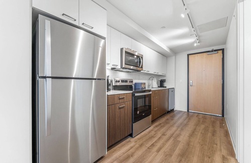 Lower Allston Apartment | Luxury Studio near Harvard 0625