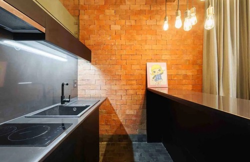 Ekkamai Villa | Luxury Modern Pool Jacuzzi Villa 5BR Thonglor