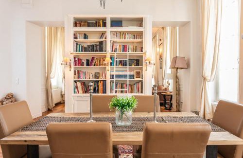 Vivienne Apartment | Luxury typical Parisian flat - 5 min from Louvre