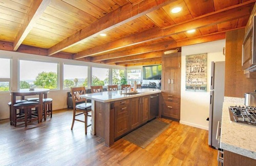 Mount Helix House | Luxury View Home with Jacuzzi and Game Room!