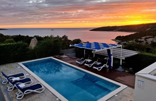 Vinisce Villa | LUXURY VILLA ŠENTADA