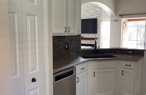 Solana Villa | LUXURY VILLA 5 Bdrm 4 Bath FULL SUN PRIVATE POOL AND SPA