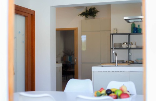 Les Palmeres Villa | Luxury Villa close to the beach with heated Pool and lovely mountain views