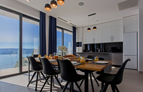 Celina Villa | Luxury Villa Gust with sea view, pool, hot tub, cinema and vine bar