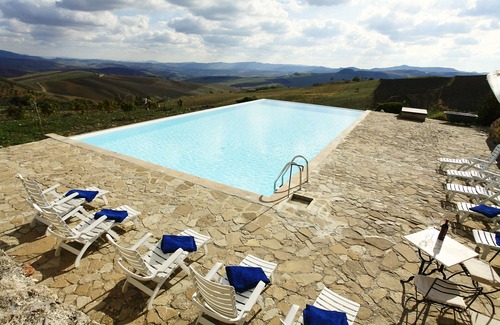Polizzi Generosa Villa | Luxury villa for large groups in beautiful Sicilian countryside