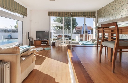 Comporta Villa | Luxury villa located at 2.5 km from the beach of Comporta and 9 km from Troia