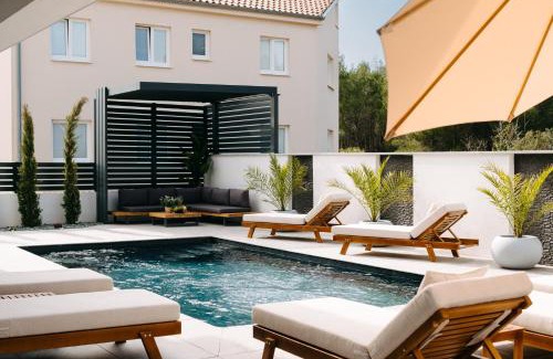 Srima Villa | Luxury Villa Vesper- Private Heated Pool, Hot Tub, Rooftop terrace