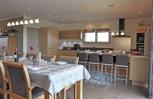 Thermes-Magnoac Villa | Luxury villa with pool in Thermes-Magnoac