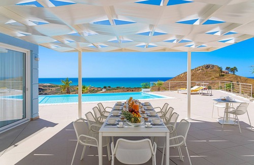 Montallegro Villa | Luxury villa with pool, sea view, Bovo Marina, Sicily