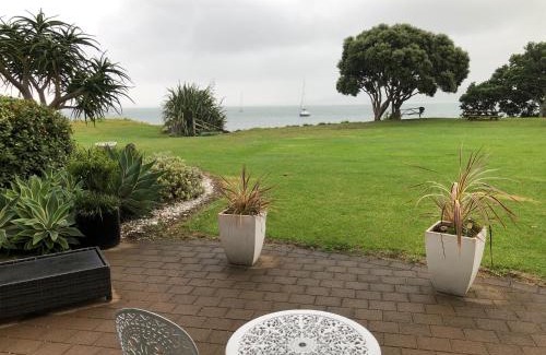 One Tree Point House | Luxury Waterfront