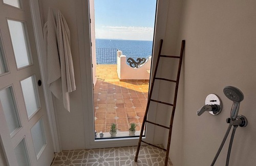 Cala Pi Villa | Luxus-villa Direkt am Meer, Infinity-pool, Sauna, Kamin, Dachterrasse, Strandnah