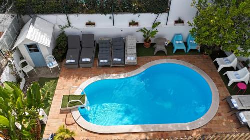 Falca Villa | Lx Villa -10m to downtown up to14 ppl,heatable pool and lift
