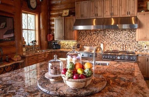 Port Orford House | Lx28: Gold Beach Oceanfront Estate