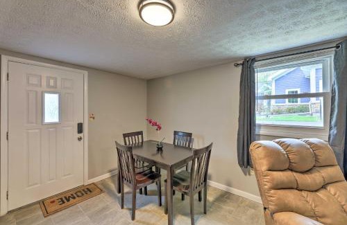 East Point Apartment | Lynn Dog-Friendly Abode with Mountain Views!