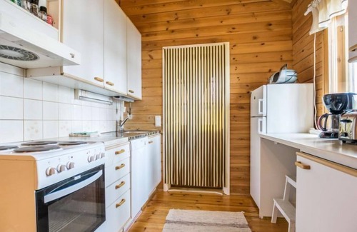 Petajavesi House | Mäntykumpu by Interhome
