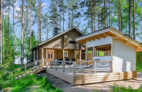 Petajavesi House | Mäntykumpu by Interhome