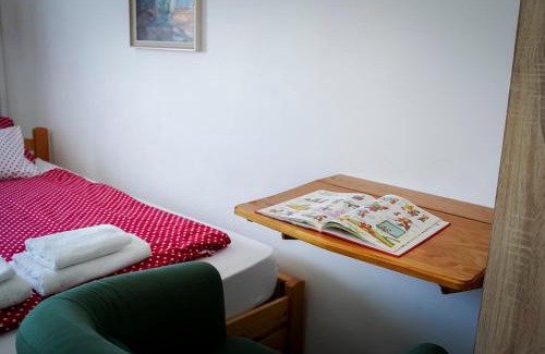 Tiszaszolos House | Mézeskuckó