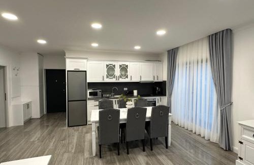 Sanmartin Apartment | M&S Apartament 3