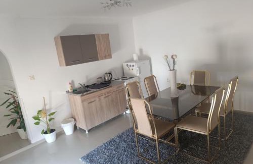 Becej Apartment | M&V