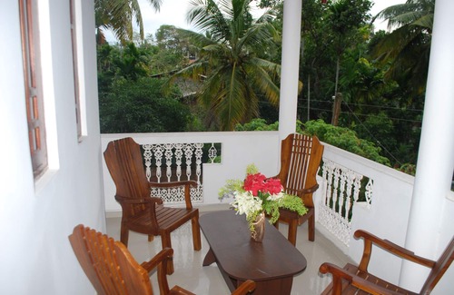Weligama Villa | Maali,s Residence . Peaceful coastal Village in Midigama - Galle