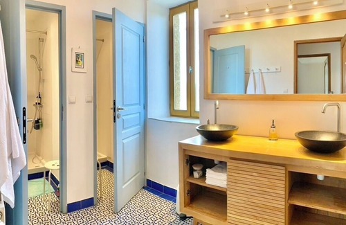 Unzent House | Macara