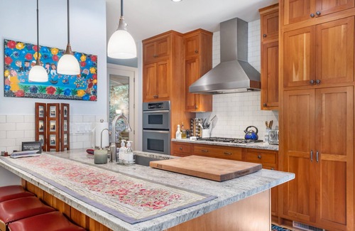 Macatawa House | Macatawa/Lake Michigan = Spacious Airy Home in Gated Macatawa Park