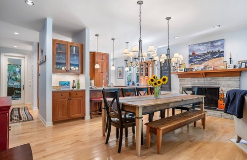 Macatawa House | Macatawa/Lake Michigan = Spacious Airy Home in Gated Macatawa Park