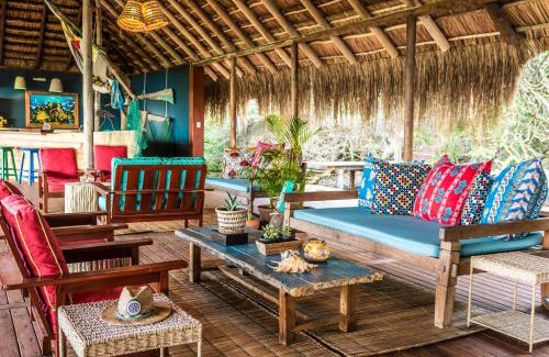 Machangulo Resort | Machangulo Beach Lodge