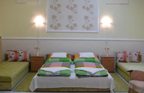 Kiskoroes Apartment | Madácsi Vendégház