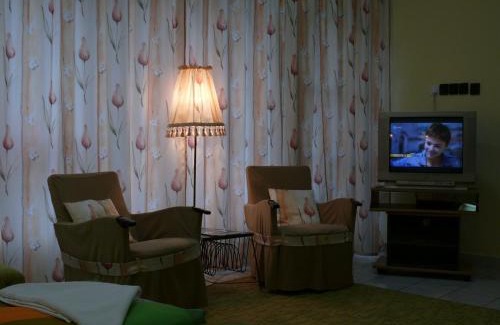 Kiskoroes Apartment | Madácsi Vendégház
