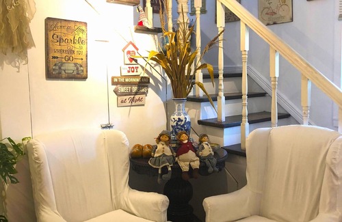 Santa Rosa House | Madie's Place