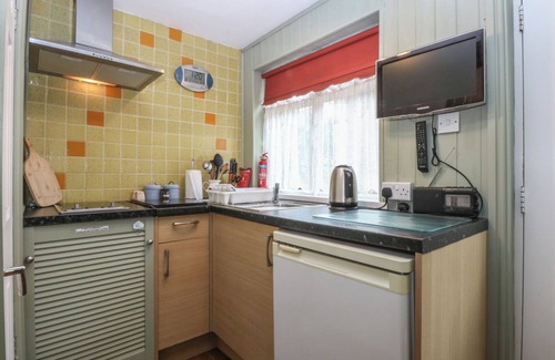 Llanfair Cottage | MAESAWEL STUDIO, with a garden in Llanfair