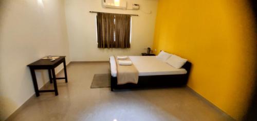 Bandoli House | Maggie's Guest House By NNR