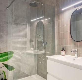 University District Apartment | Magical renovated home in Antwerp