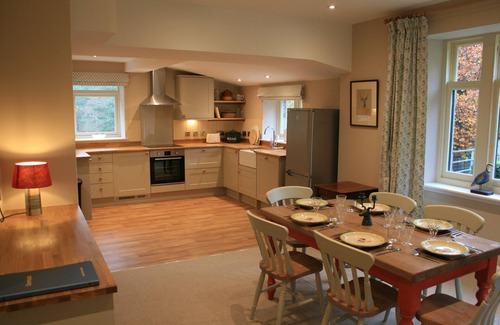 Ballater House | Magical Woodland Cottage