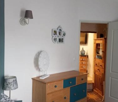 Boisset-et-Gaujac Apartment | Magnanerie Le Mas d'Eleanor