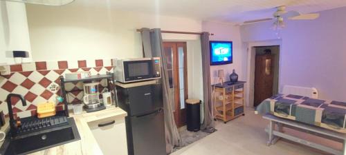 Boisset-et-Gaujac Apartment | Magnanerie Le Mas d'Eleanor