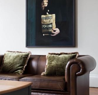 New Town Apartment | Magnificent Georgian 3-Bedroom Apartment in New Town