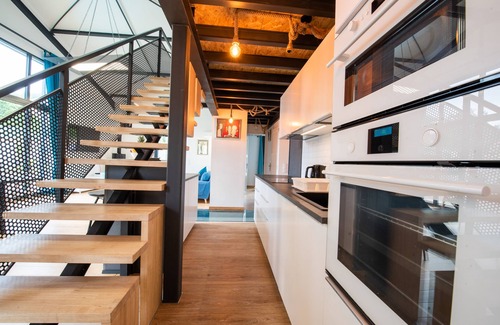 Bompas House | Magnificent LOFT with private heated swimming pool *.