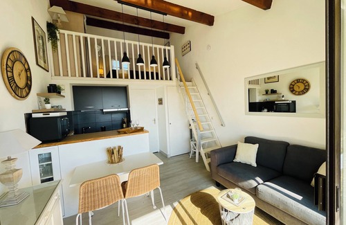 Port Grimaud Apartment | Magnificent view of the Port Grimaud canals
