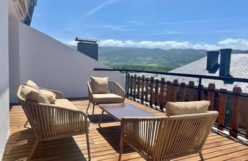 Puigcerda Apartment | Magnifico ático con vistas, parking y piscina