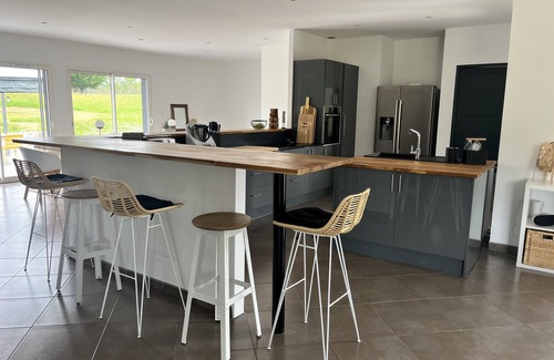 Saint-Martin-de-Gurson Villa | Magnifique villa avec piscine chauffée et sécurisée